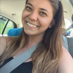 Meet your Posher, Amber